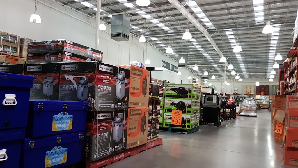 Bunnings Melton | 149-169 Barries Rd, Melton VIC 3337, Australia | Phone: (03) 9971 0300