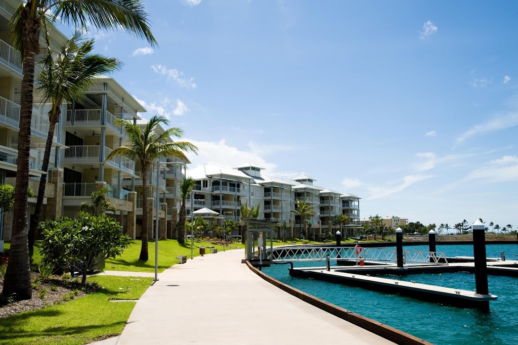 Mantra Boathouse Apartments Airlie Beach | 33 Port Dr, Airlie Beach QLD 4802, Australia | Phone: (07) 4841 4100