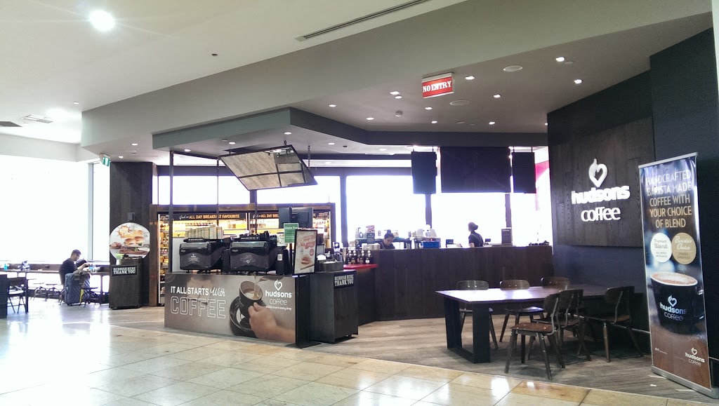 Hudsons Coffee | cafe | Airport Drive Level 1, Qantas, Departure Dr, Melbourne VIC 3045, Australia | 0393386990 OR +61 3 9338 6990