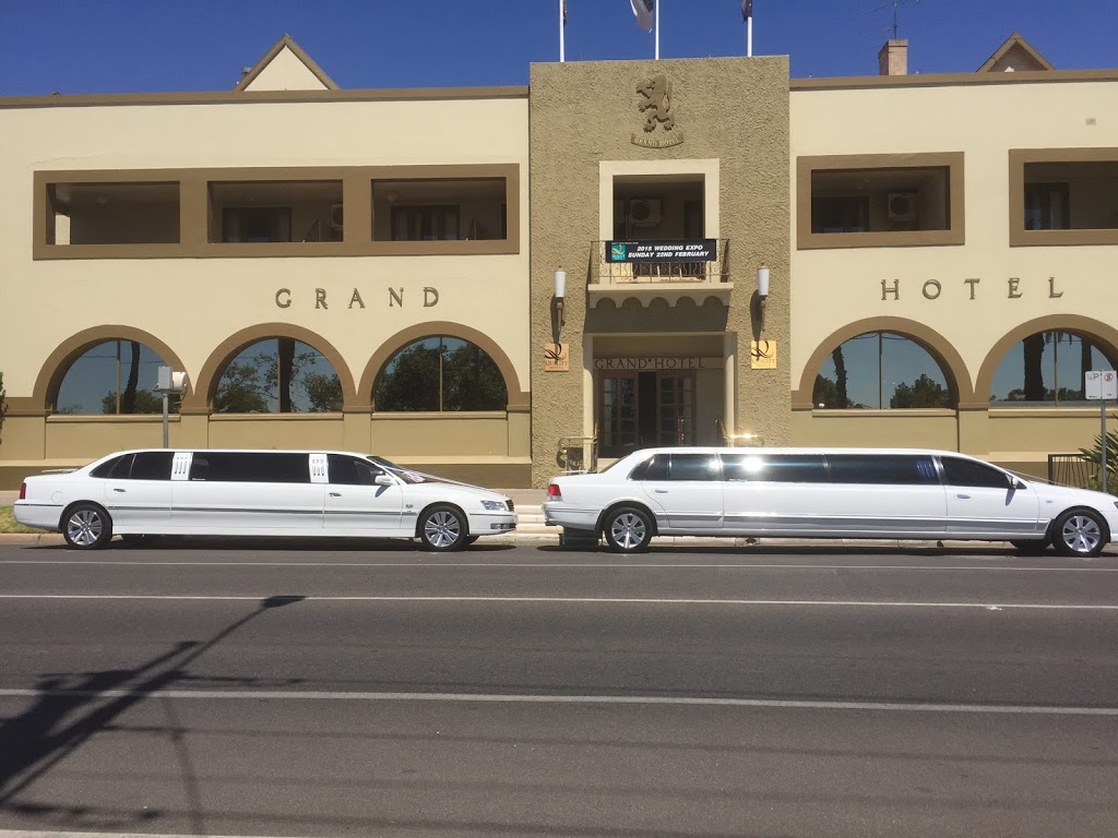 Mildura Limousines | 907 Etiwanda Ave, Mildura VIC 3501, Australia | Phone: 0428 233 623