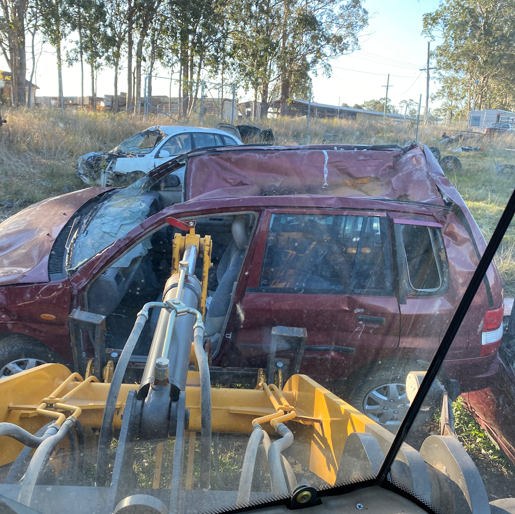 Clarence Valley Wreckers | 26 Bessie St, South Grafton NSW 2460, Australia | Phone: 1300 710 971