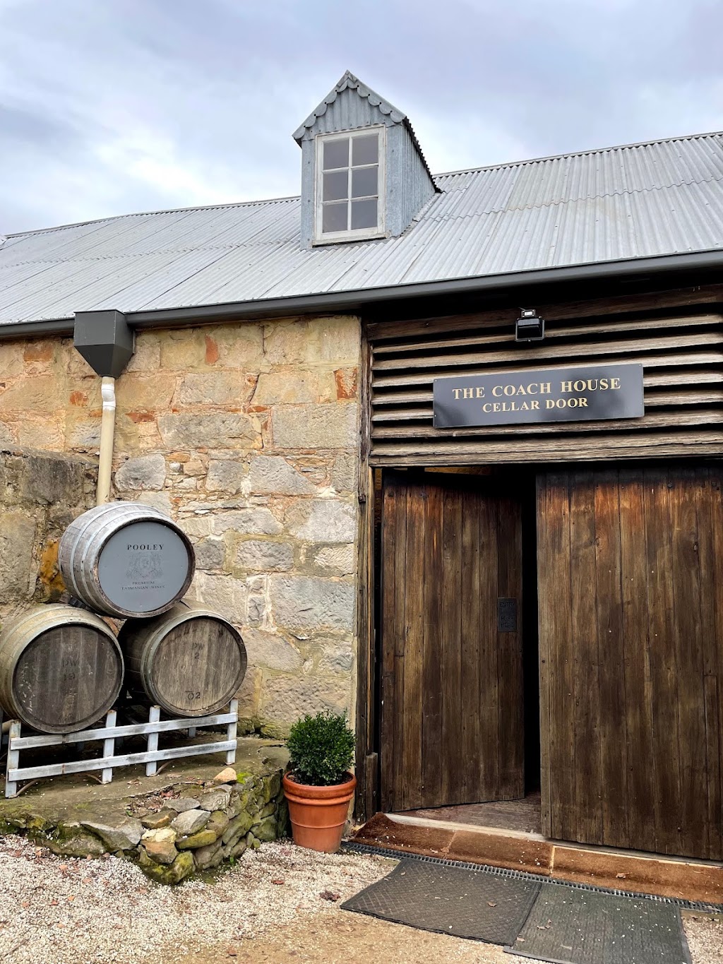 Pooley Wines | 1431 Richmond Rd, Richmond TAS 7025, Australia | Phone: (03) 6260 2895