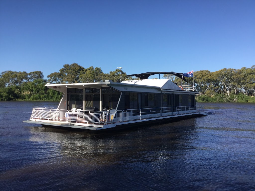 Galaxy Houseboat | Lot 60/100 Roper Rd, Murray Bridge SA 5253, Australia | Phone: 0409 821 290