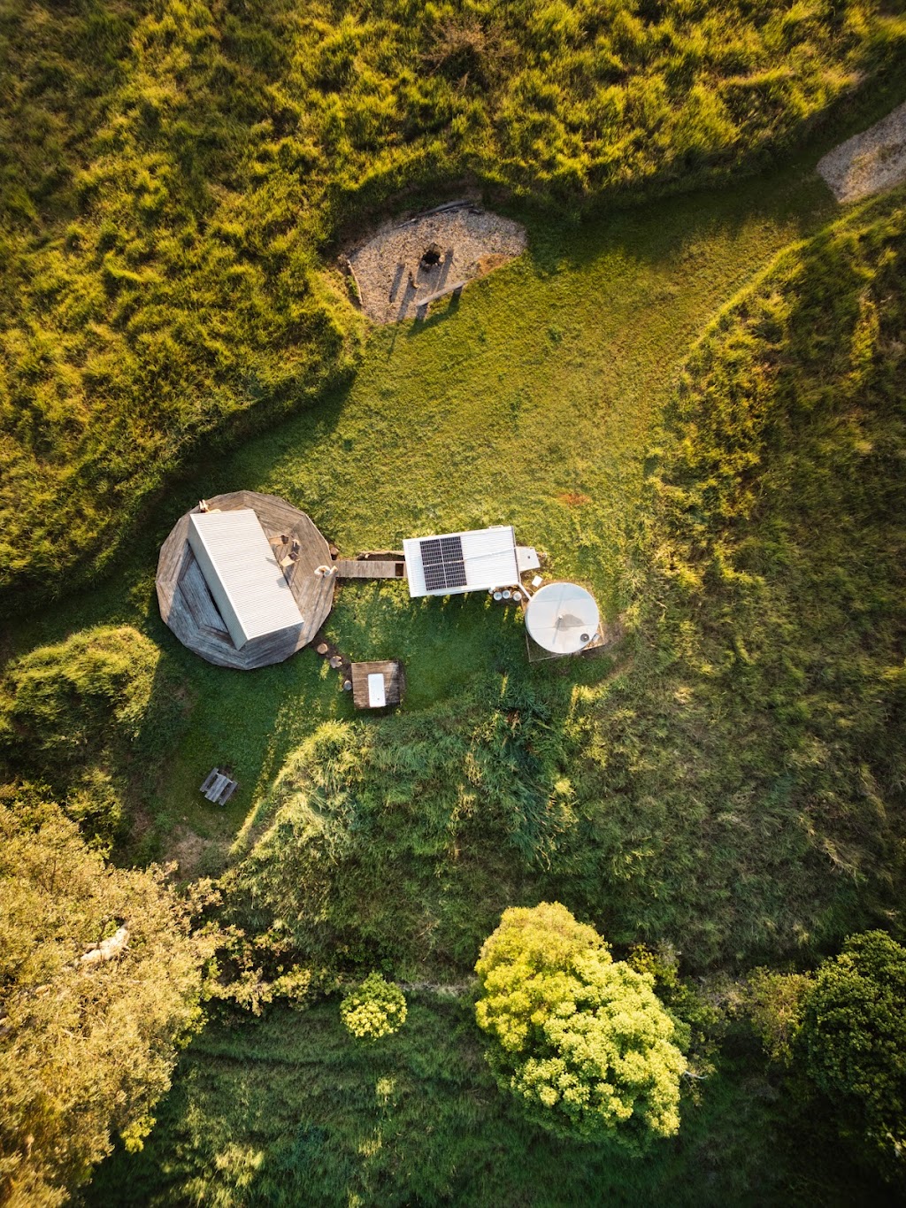 Salty Cabins | Yelgun Rd, Yelgun NSW 2483, Australia | Phone: 0477 025 366