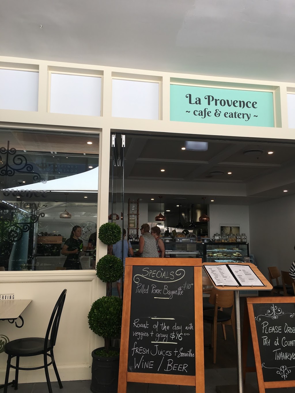 La Provence Cafe and Eatery | Marina Mirage, 72 Seaworld Dr, Main Beach QLD 4217, Australia | Phone: (07) 5526 4820