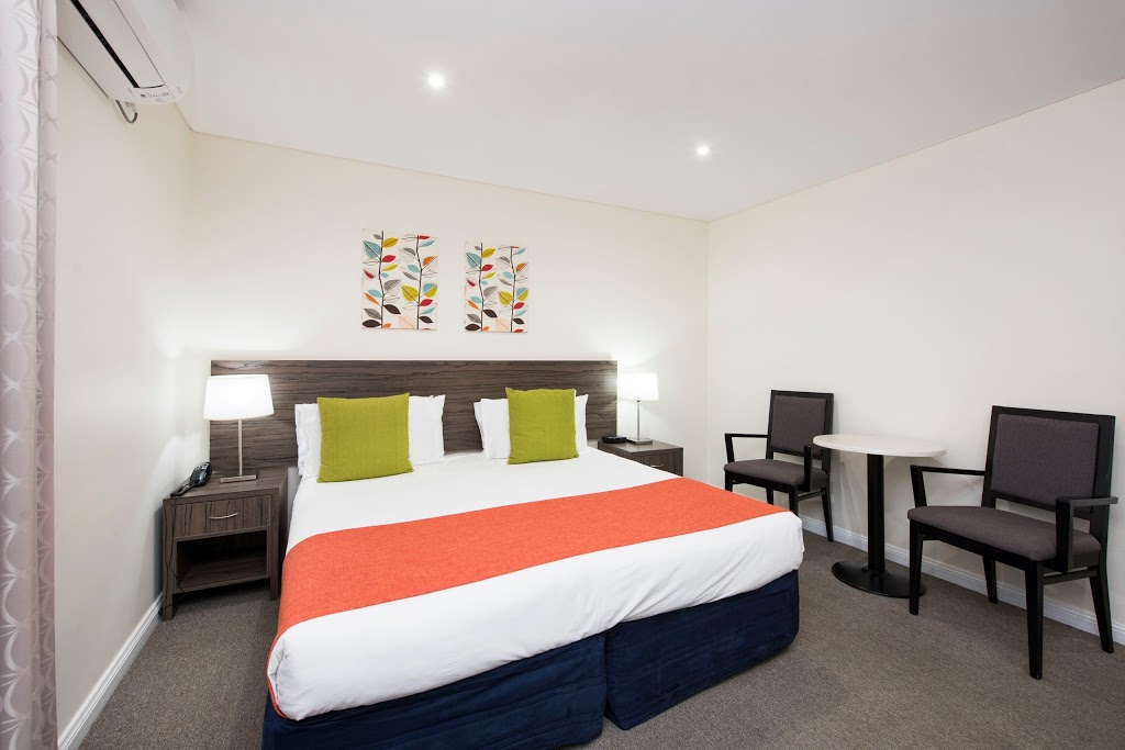 Comfort Inn Aden Mudgee | 1 Sydney Rd, Mudgee NSW 2850, Australia | Phone: (02) 6372 1122