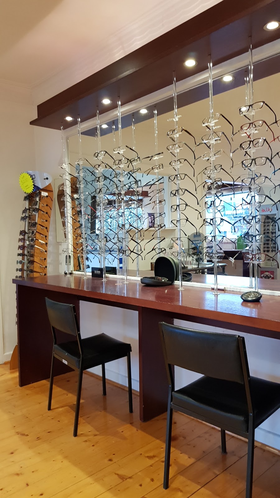 Glenroy Optical | health | 2 Gladstone Parade, Glenroy VIC 3046, Australia | 0393069925 OR +61 3 9306 9925