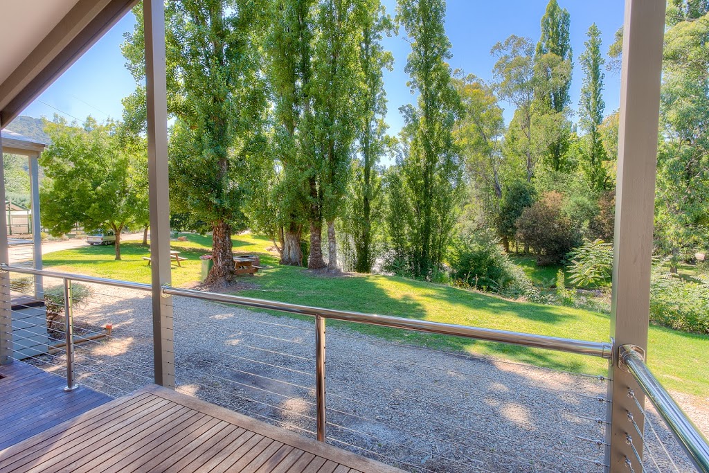 Bright Riverside Holiday Park | campground | 4-10 Toorak Rd, Bright VIC 3741, Australia | 0357551118 OR +61 3 5755 1118
