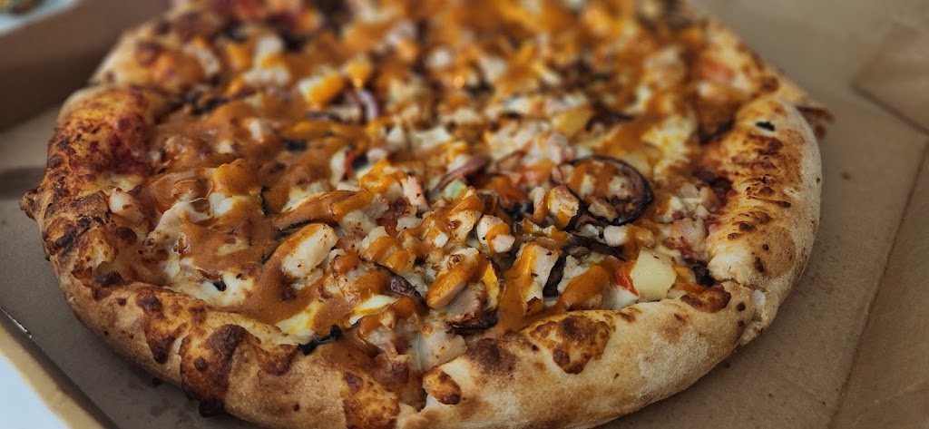Elukas Pizza | 1613 Ocean Dr, Lake Cathie NSW 2445, Australia | Phone: (02) 6585 5566