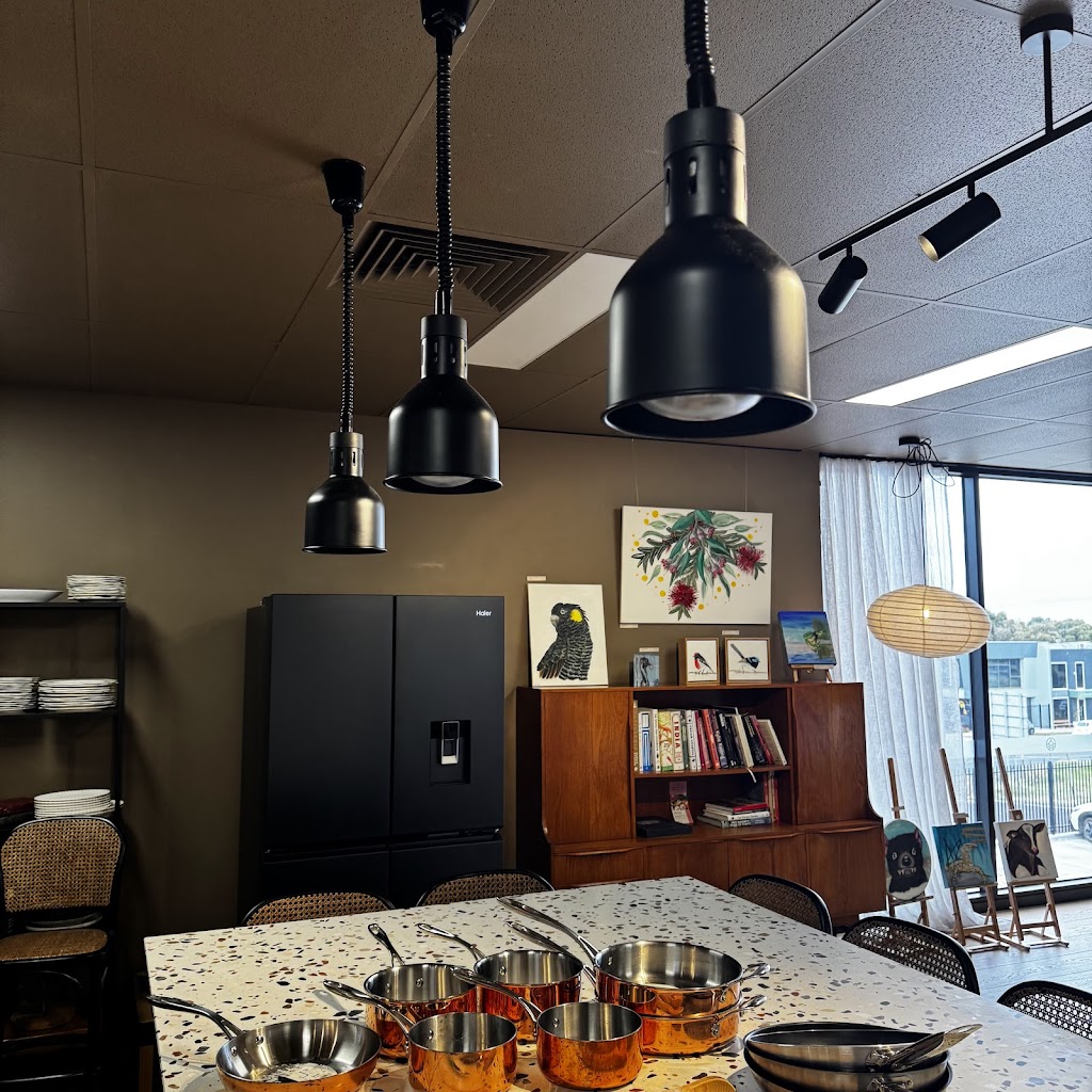 Upstairs Bellarine | Unit 16/93 Murradoc Rd, Drysdale VIC 3222, Australia | Phone: 0434 229 680