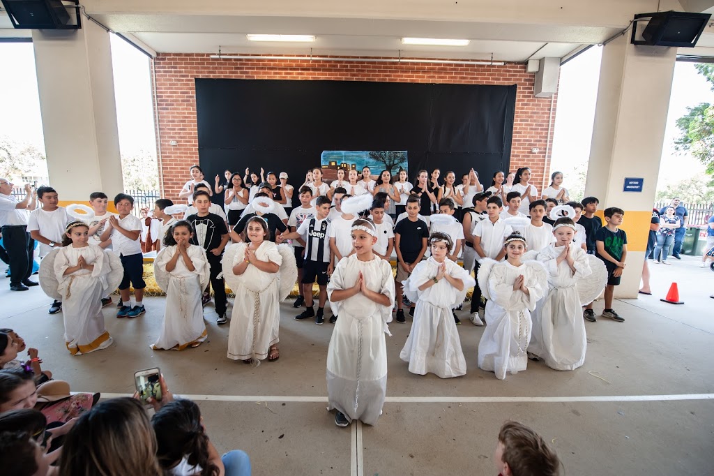 Mary Immaculate Catholic Primary School | school | 110 Mimosa Rd, Bossley Park NSW 2176, Australia | 0296043877 OR +61 2 9604 3877