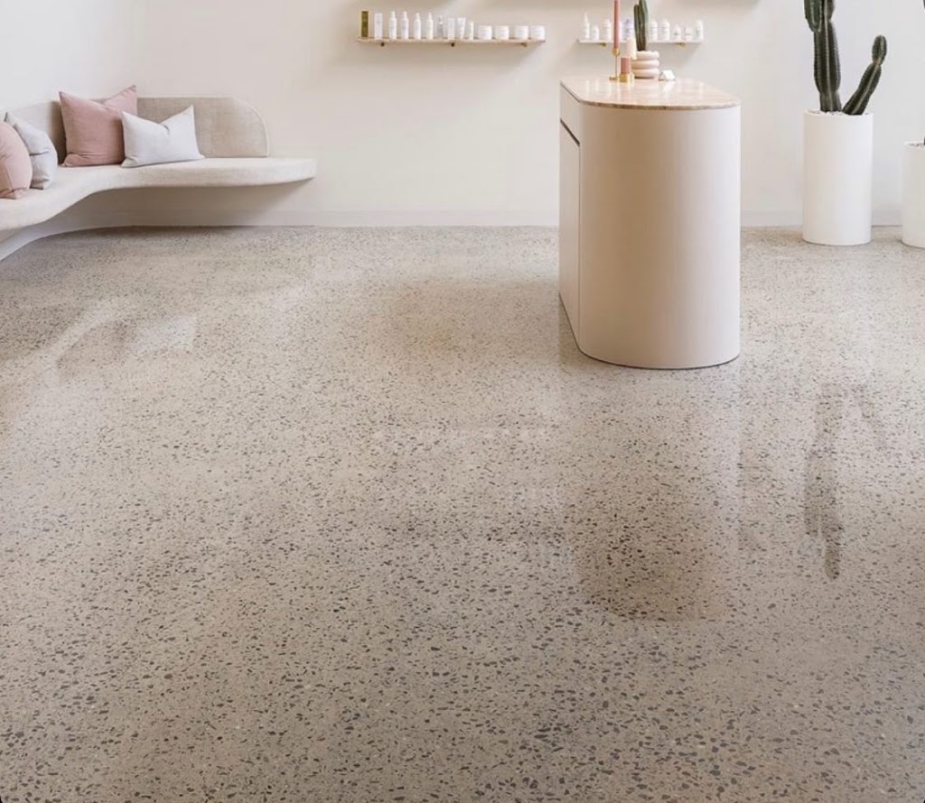 OnlyFloors | 251 Bourkes Creek Rd, Pakenham Upper VIC 3810, Australia | Phone: 0421 949 566