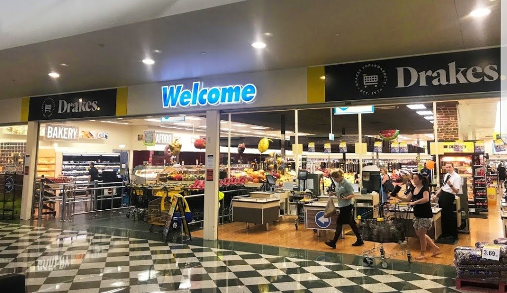 Winston Glades Shopping Centre | shopping mall | 259 Ash St, Flinders View QLD 4305, Australia | 0746381254 OR +61 7 4638 1254