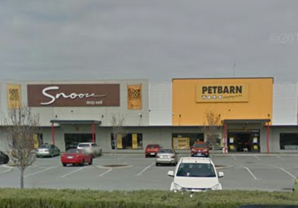 Petbarn Midland | pet store | shop 8/4 Clayton St, Midland WA 6056, Australia | 0864305404 OR +61 8 6430 5404