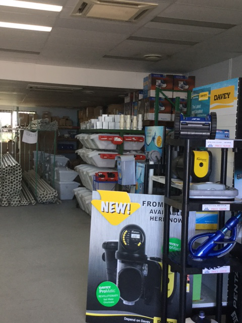 A - Z Pools | store | 782 Nicklin Way, Currimundi QLD 4551, Australia | 0754914793 OR +61 7 5491 4793