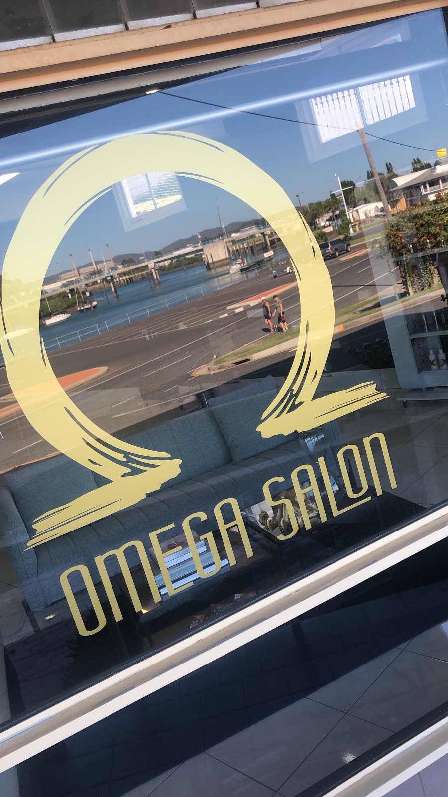 Omega Salon | hair care | 2 Oaka Ln, Gladstone Central QLD 4680, Australia | 0400047758 OR +61 400 047 758