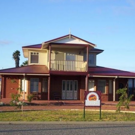 Ocean View Retreat Jurien Bay | 6 Coubrough Pl, Jurien Bay WA 6516, Australia | Phone: 0411 277 712