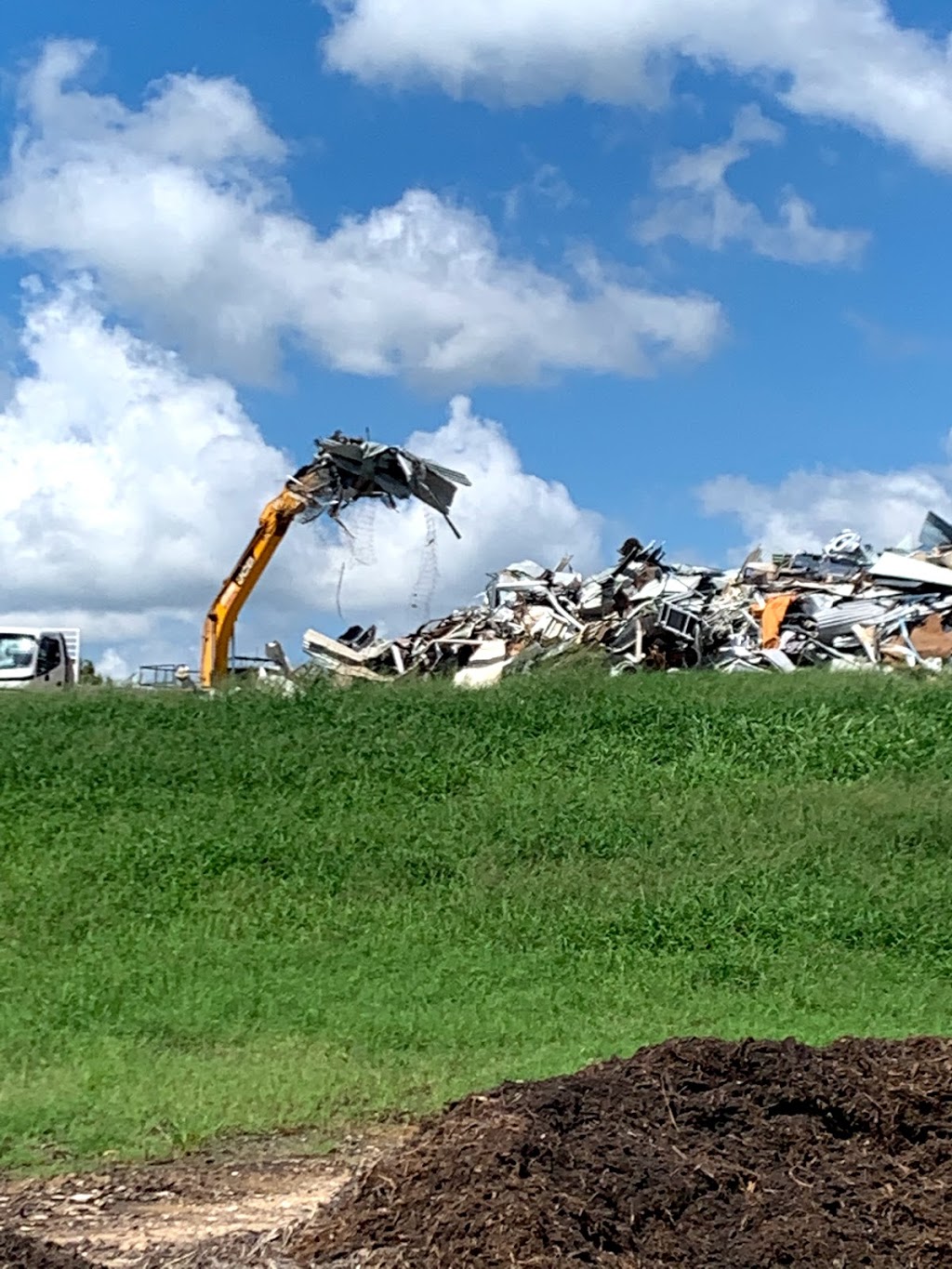 Yeppoon Landfill |  | 2745 Yeppoon Rd, Barmaryee QLD 4703, Australia | 0749391809 OR +61 7 4939 1809