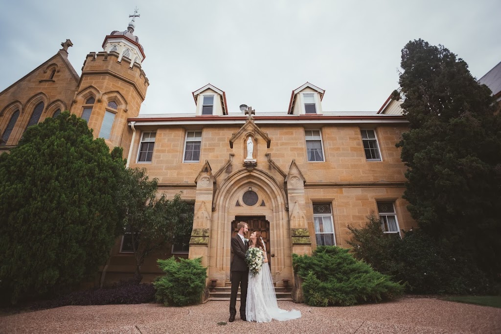 birdsongweddingsand celebrations | Unit 4/8 Ipswich St, East Toowoomba QLD 4350, Australia | Phone: 0431 843 430