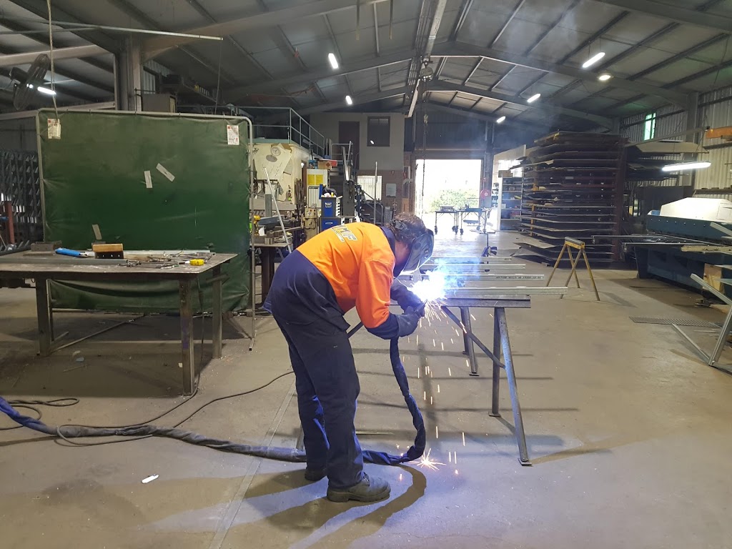 Matthews Metal Fabrication - Precast Concrete | general contractor | 3 Habib Dr, Lismore NSW 2480, Australia | 0266212542 OR +61 2 6621 2542