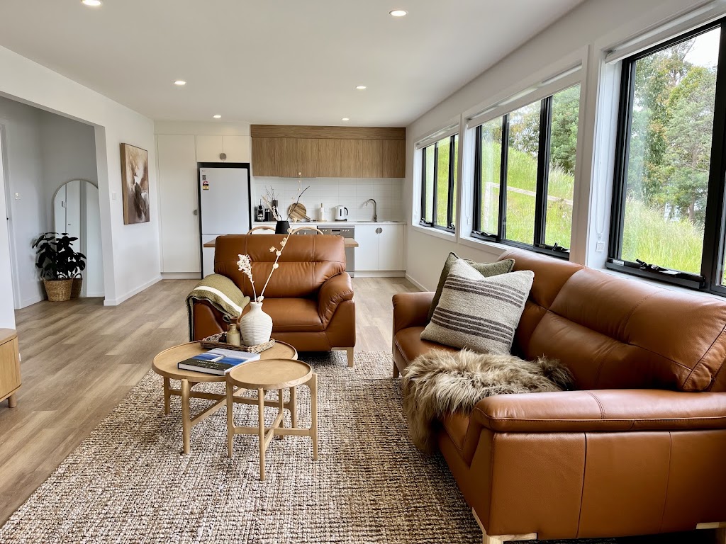 Bay View Retreats | 21 Bay View Rd, Dover TAS 7117, Australia | Phone: 0486 045 888