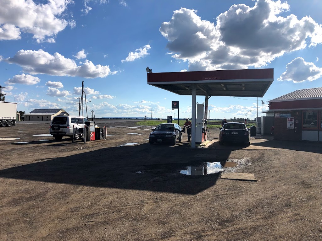 Caltex Pampas | gas station | Gore Hwy, Pampas QLD 4352, Australia | 0746939480 OR +61 7 4693 9480