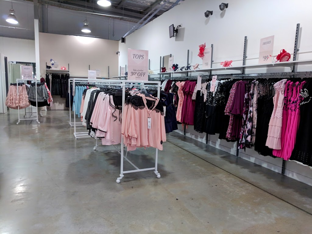 Review | clothing store | Shop T10, DFO Brisbane, 1 Airport Dr, Brisbane QLD 4008, Australia | 0731147251 OR +61 7 3114 7251