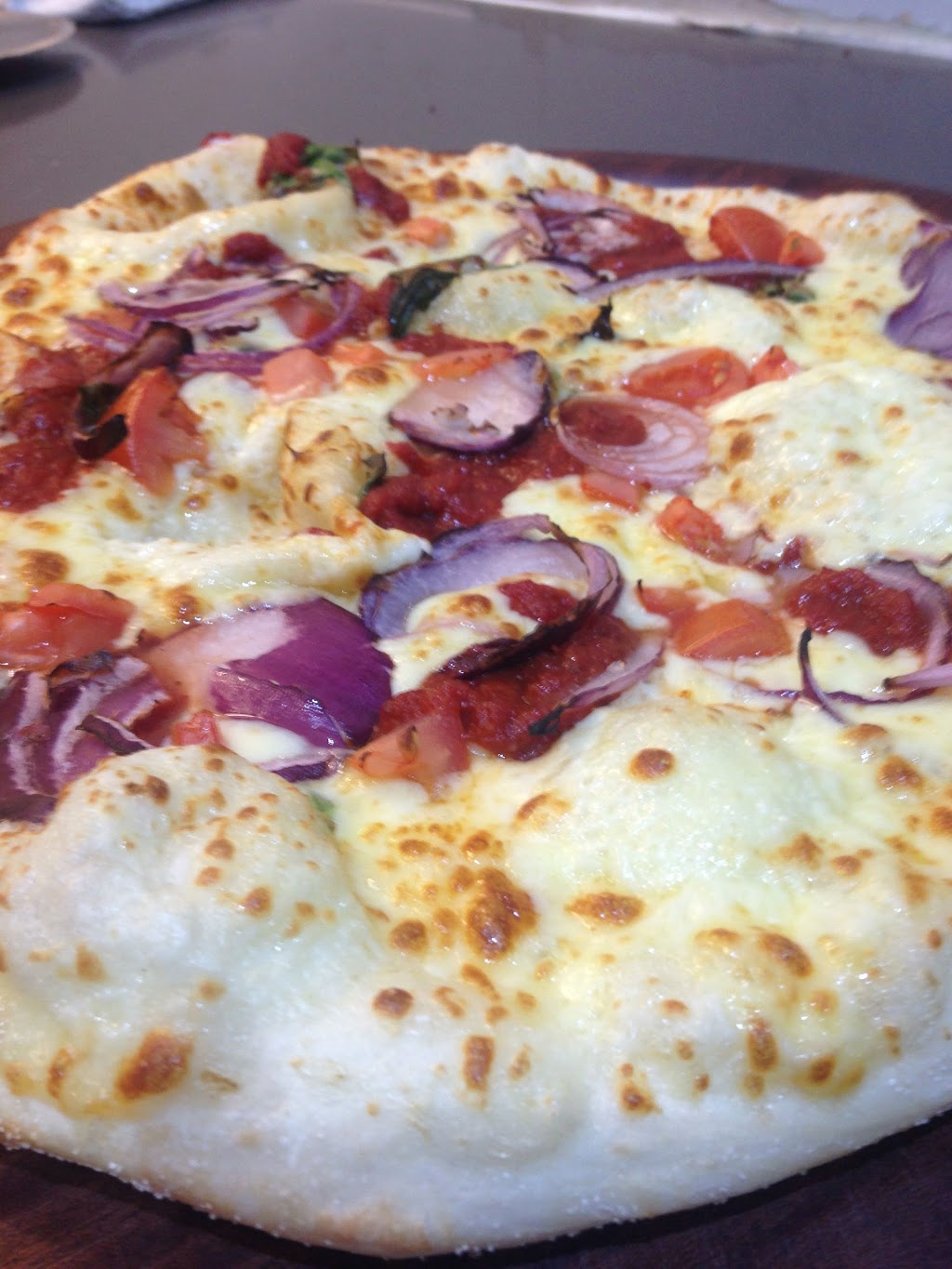 Urban Pizza Bar | 28/12-14 Layton St, Camperdown NSW 2050, Australia | Phone: (02) 9557 8885