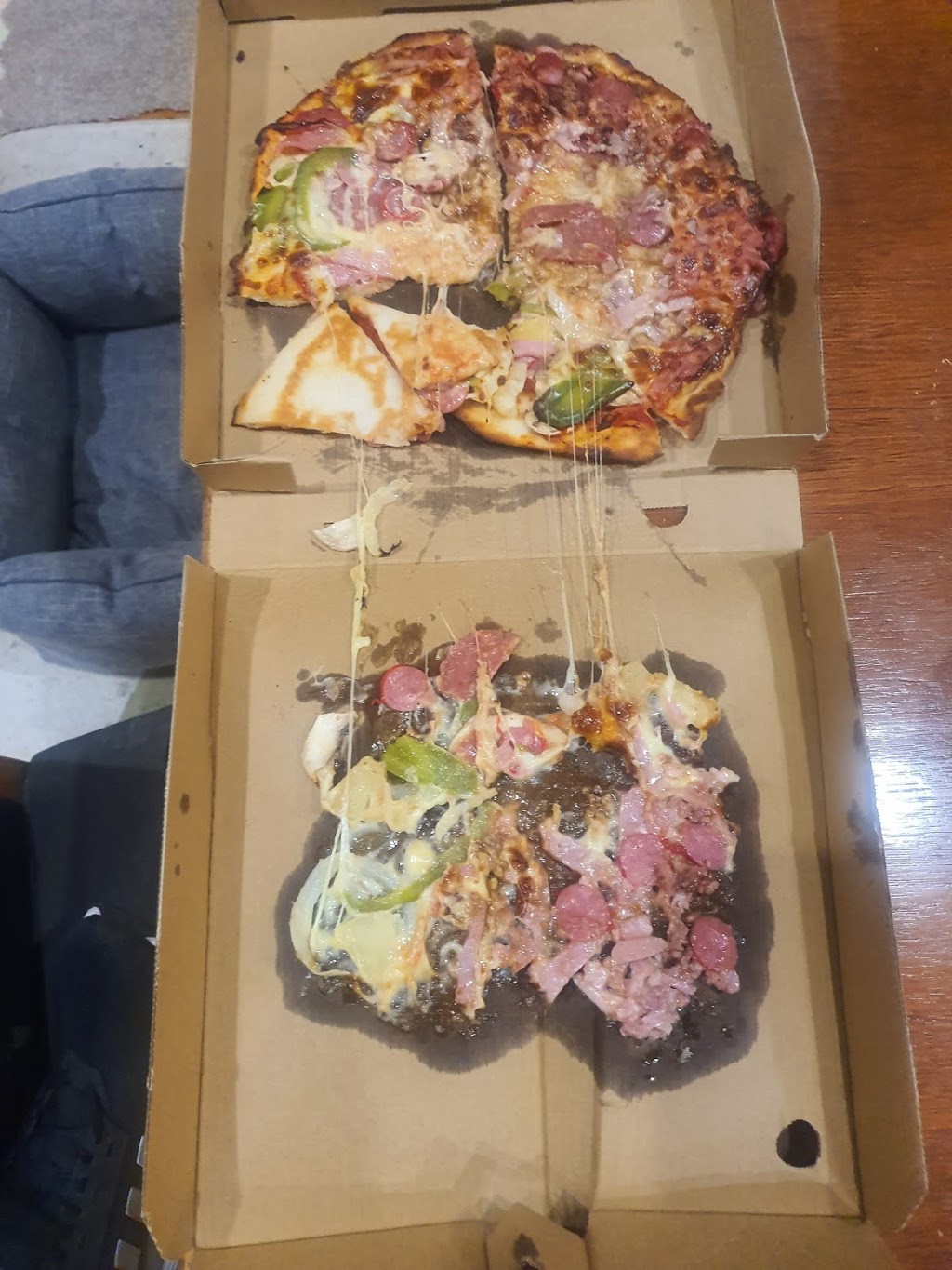 Hungry Wolfs Pizza & Pasta | 43 Avoca Dr, Kincumber NSW 2251, Australia | Phone: (02) 4369 3913