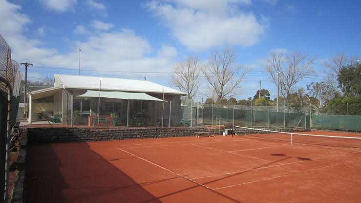 Caulfield Recreation Tennis Club | Murrumbeena Rd & Leila Rd, Murrumbeena VIC 3163, Australia | Phone: (03) 9568 7092