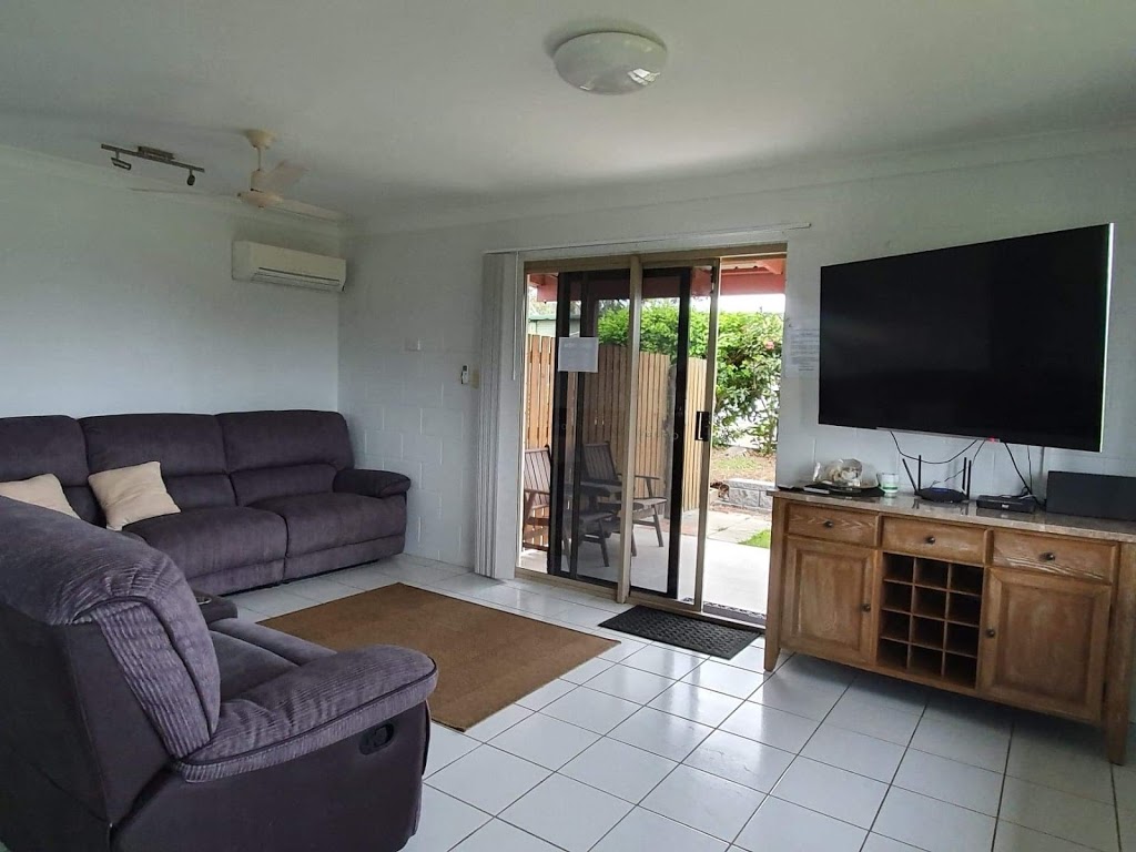 Conway Connections |  | 23 Ti Tree Ave, Conway Beach QLD 4800, Australia | 0427587908 OR +61 427 587 908