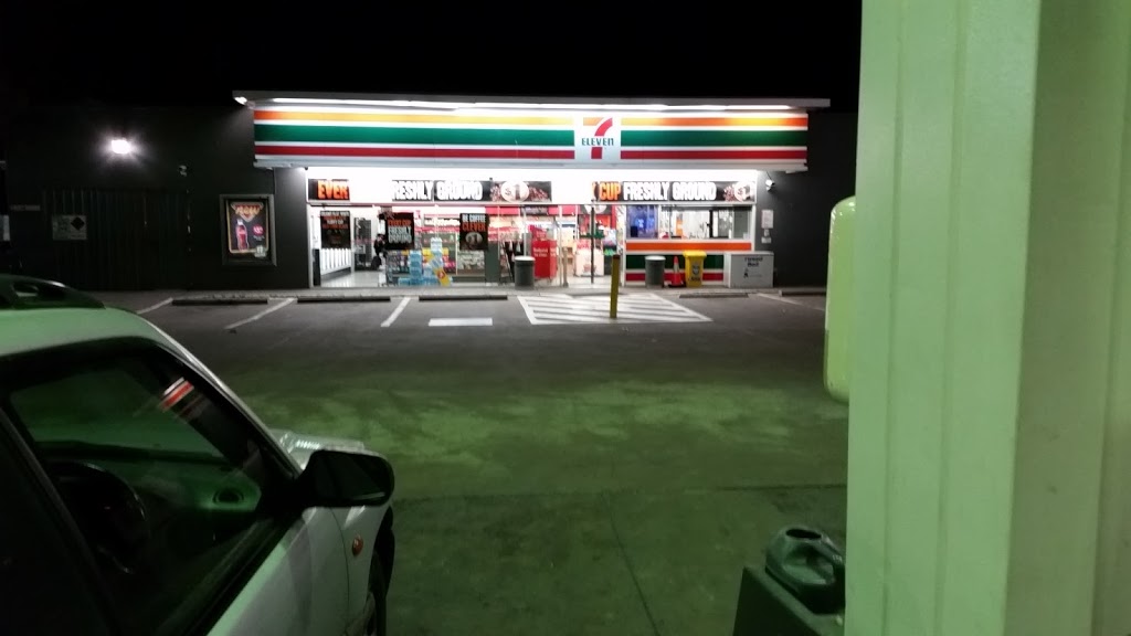 7-Eleven Heatherbrae | gas station | 369 Pacific Hwy, Heatherbrae NSW 2324, Australia | 0249875300 OR +61 2 4987 5300