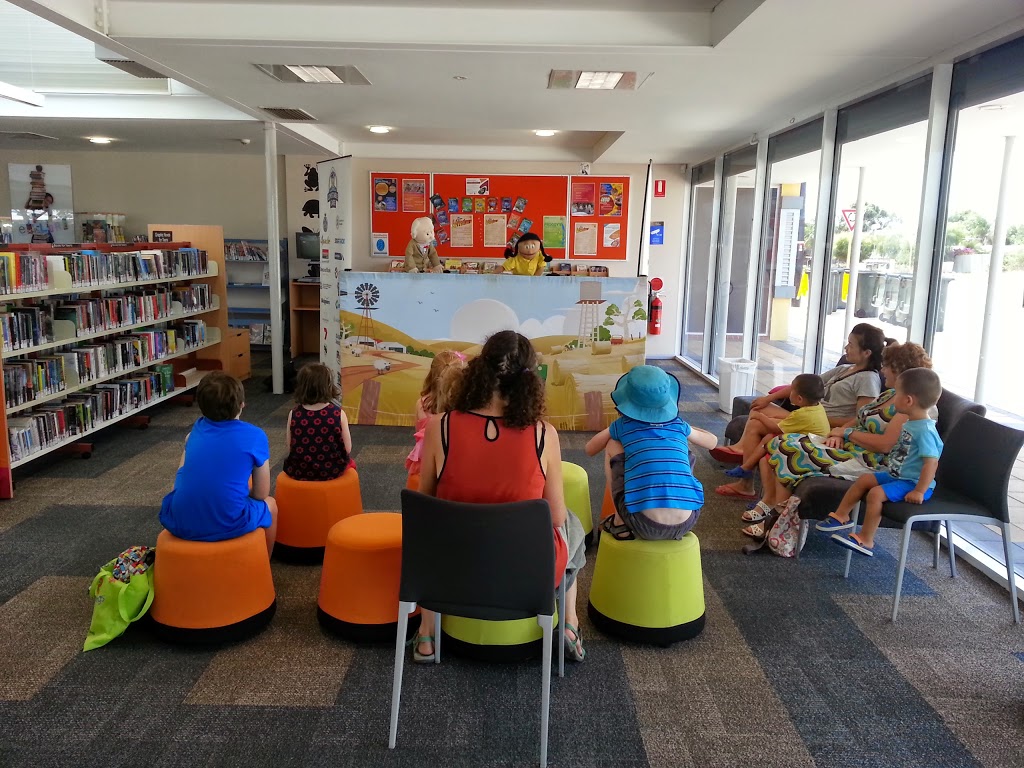 Coolbellup Public Library (90 Cordelia Ave) Opening Hours