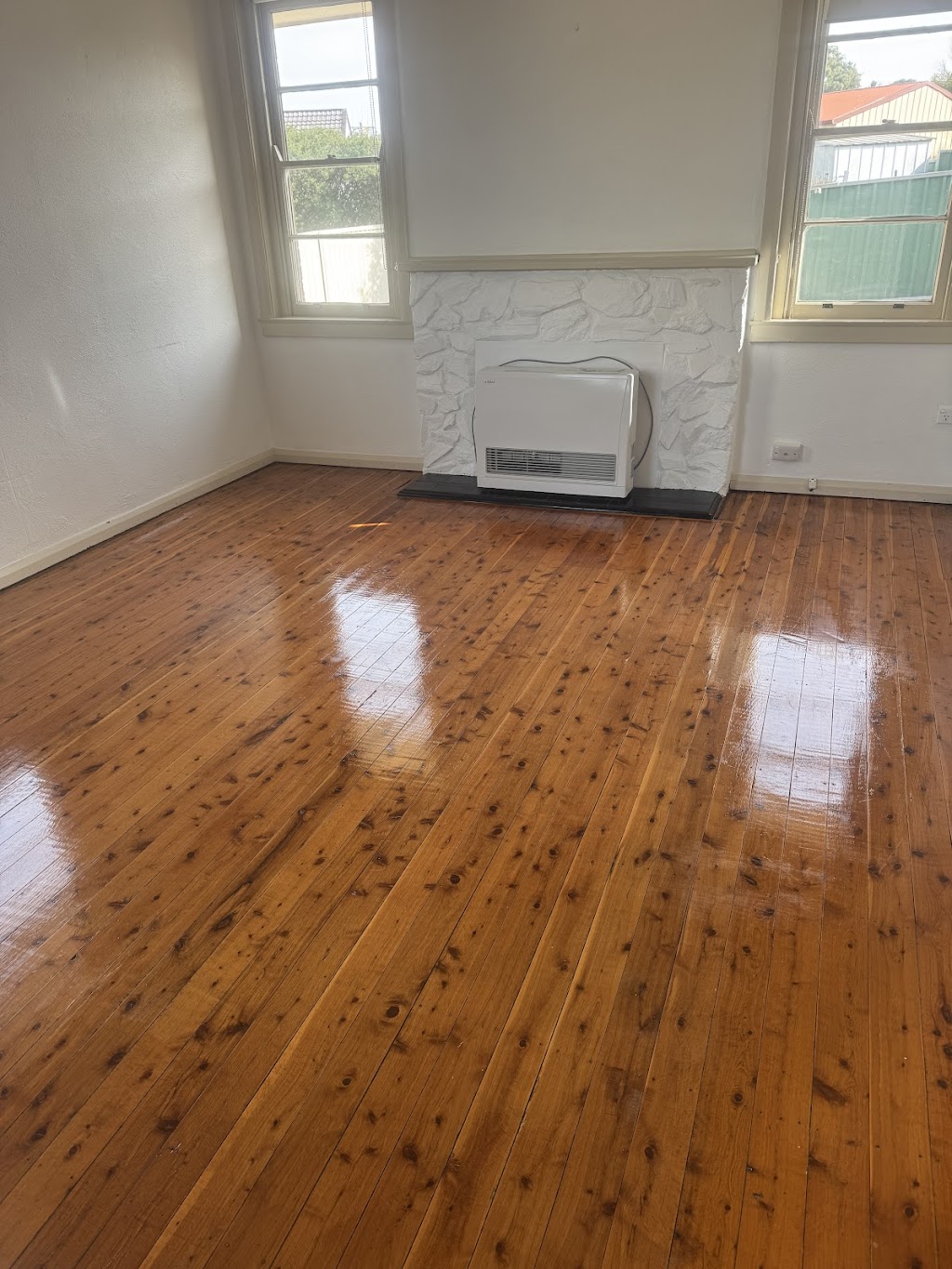ARN Cleaning Services | 5 Kirkland Rd, Kelso NSW 2795, Australia | Phone: 0432 239 581