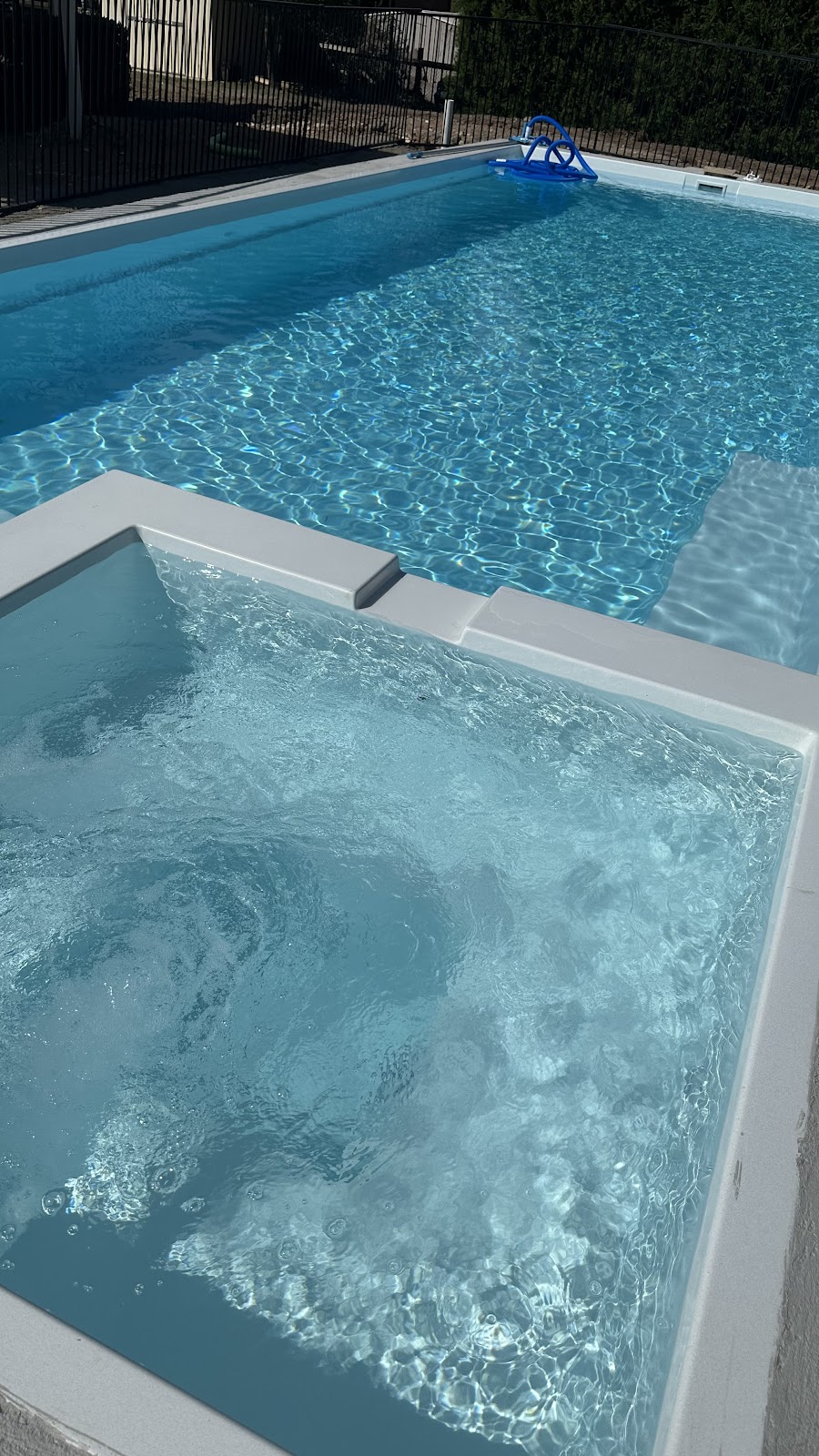 Utopia Pools Goulburn | 27 McGrath Pl, Goulburn NSW 2580, Australia | Phone: 0405 800 990