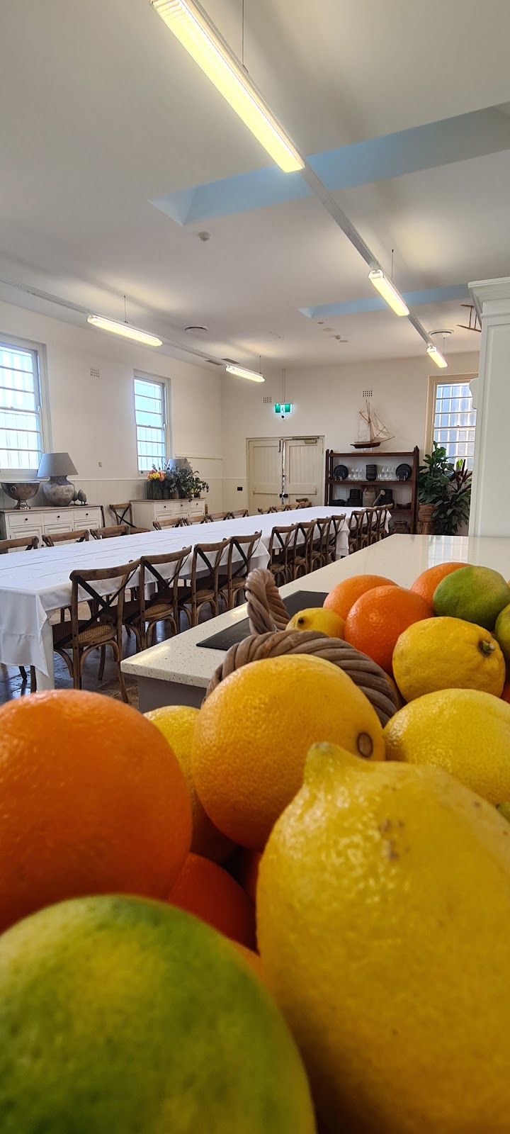 Roving Larder Manly | 2 Gunner Rd, Manly NSW 2095, Australia | Phone: 0405 682 447