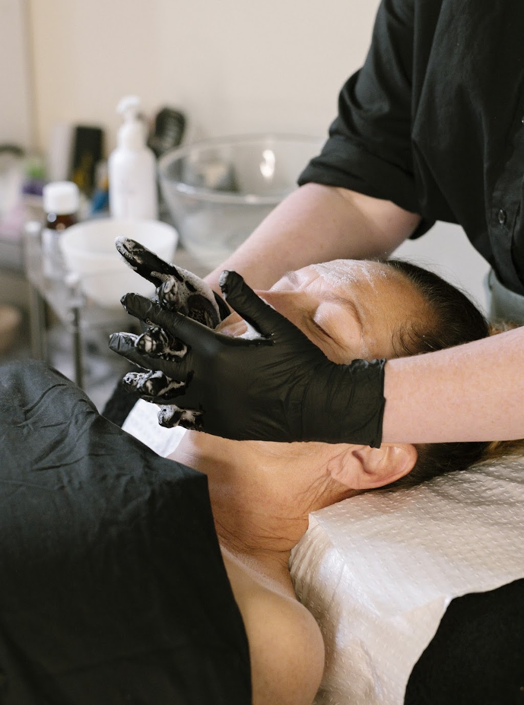 Within Skin and Body | 330 Agnes St, The Range QLD 4700, Australia | Phone: 0484 941 975