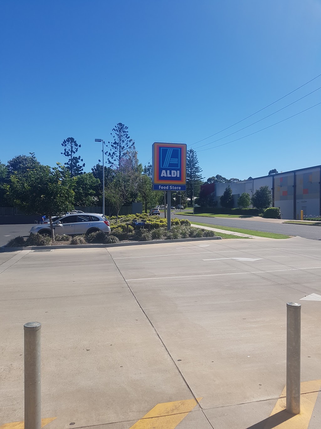 ALDI Harlaxton | supermarket | 1/7 Parrot St, Harlaxton QLD 4350, Australia