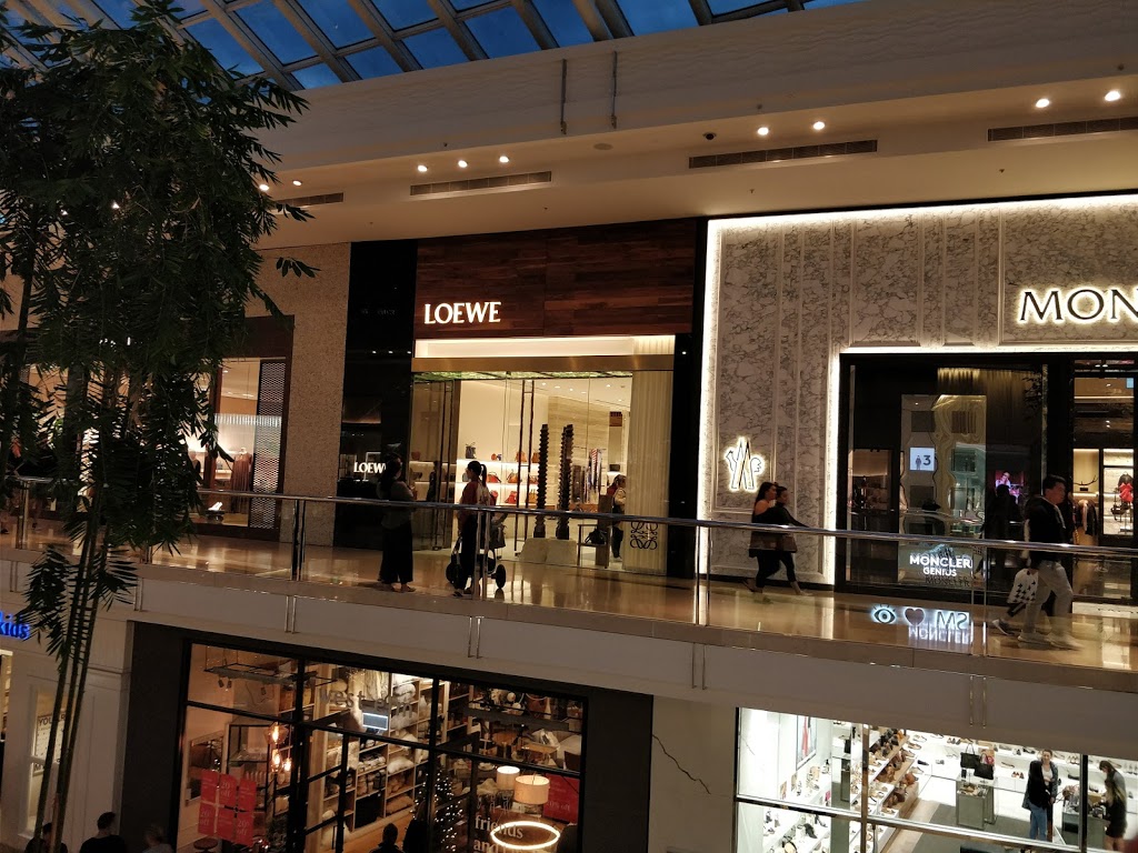 LOEWE Chadstone | store | Shop G-037, Chadstone Shopping Centre, 1341 Dandenong Rd Melbourne, Chadstone VIC 3148, Australia | 0386141190 OR +61 3 8614 1190