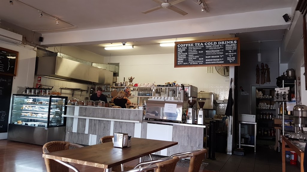 Martins Place | cafe | 345 Lawrence Hargrave Dr, Thirroul NSW 2515, Australia | 0242680444 OR +61 2 4268 0444