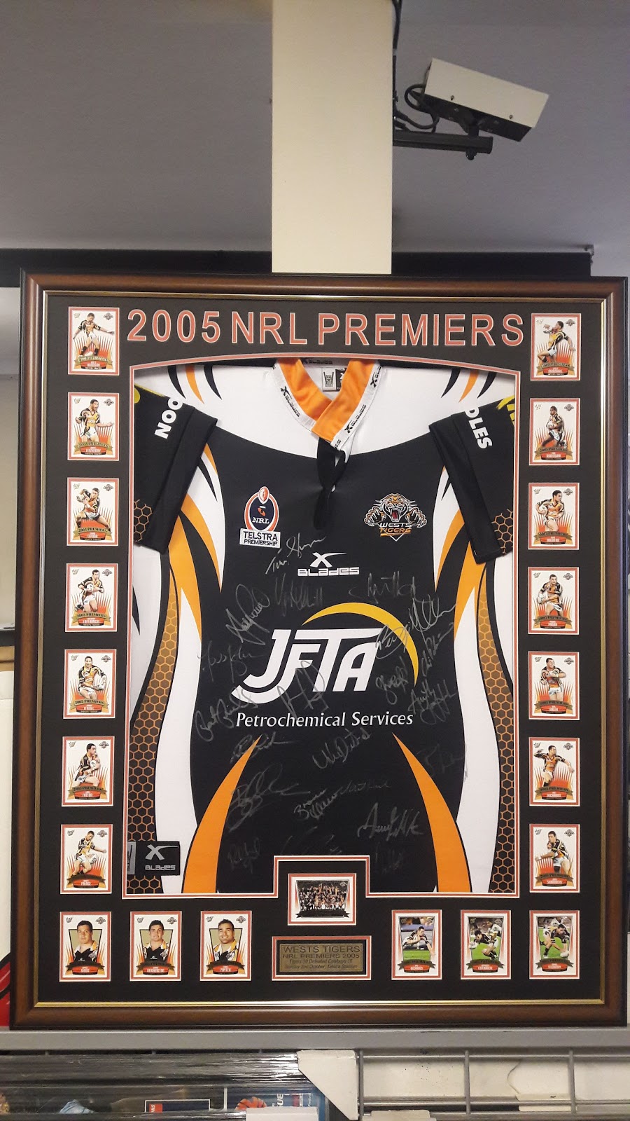 LIFE LONG MEMORABILIA PICTURE FRAMING 310 Hume Hwy, Liverpool NSW