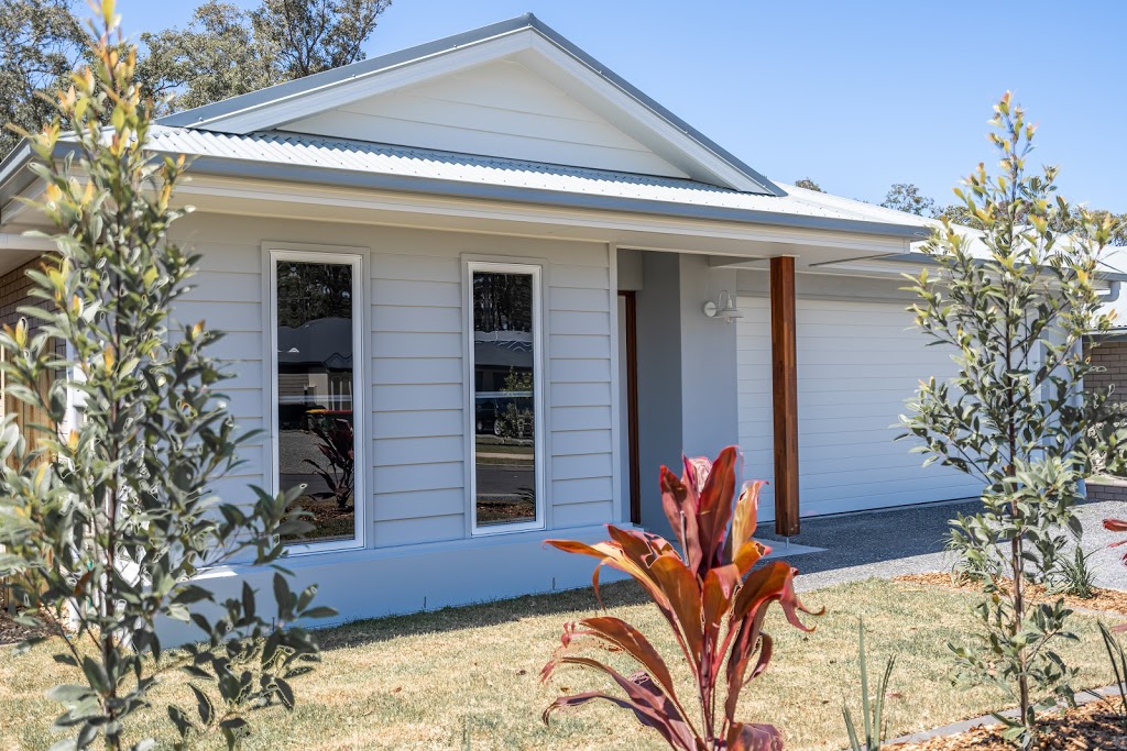 Catapult Homes - Display Home - Ormeau |  | 18 Boydaw Rd, Ormeau QLD 4208, Australia | 1800228278 OR +61 1800 228 278