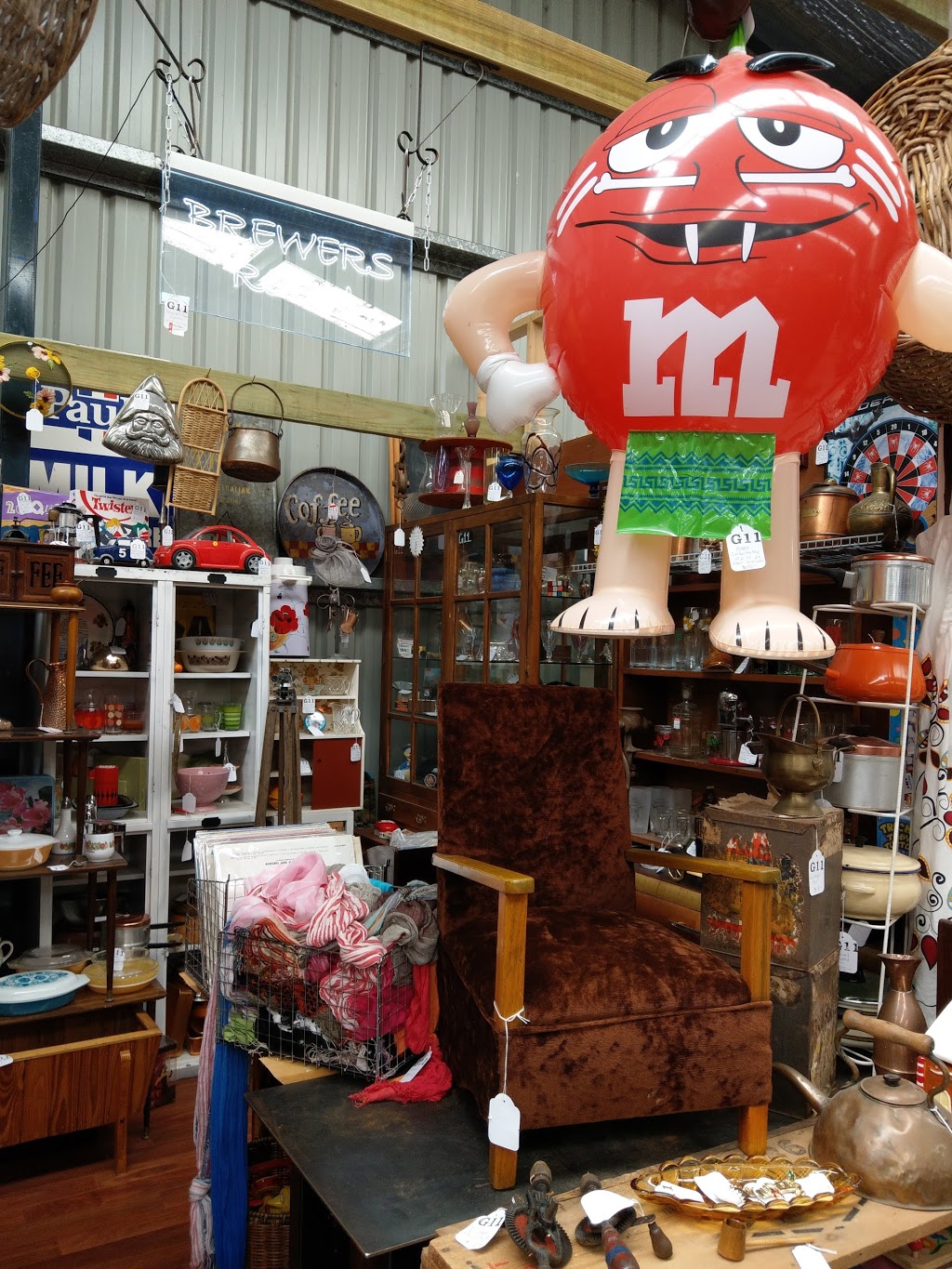 Yarragon Vintage Market | 110 Waterloo Rd, Yarragon VIC 3823, Australia | Phone: (03) 5634 2228