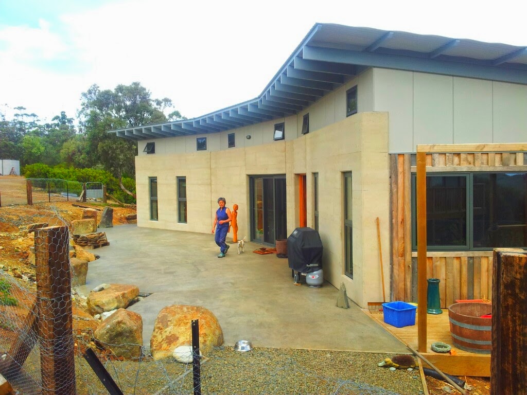 Rammed Earth Tasmania | general contractor | Clifton Beach TAS 7020, Australia | 0362489777 OR +61 3 6248 9777