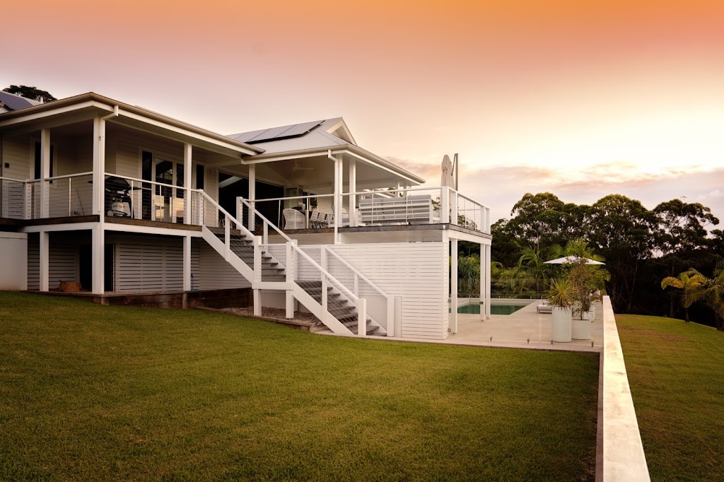 Imagine Byron Bay – Luxury Accommodation | 84 Fowlers Ln, Bangalow NSW 2479, Australia | Phone: 0400 876 661