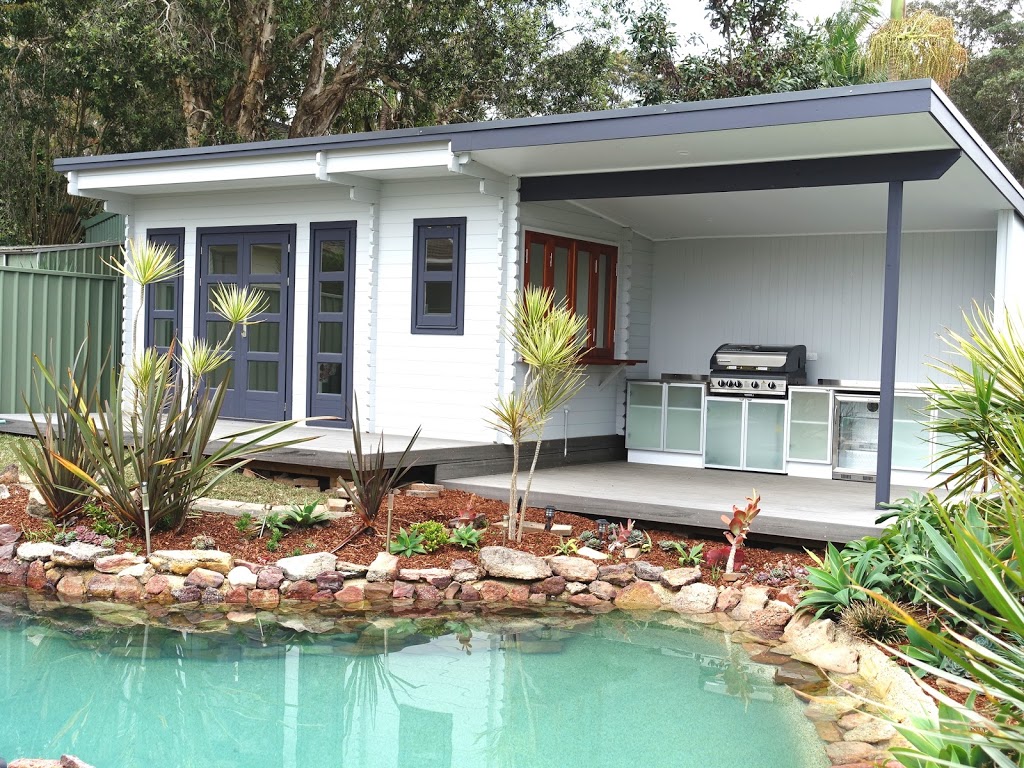 Roundabout THE House | 96-98 Bowral Rd, Mittagong NSW 2575, Australia | Phone: (02) 4872 2866