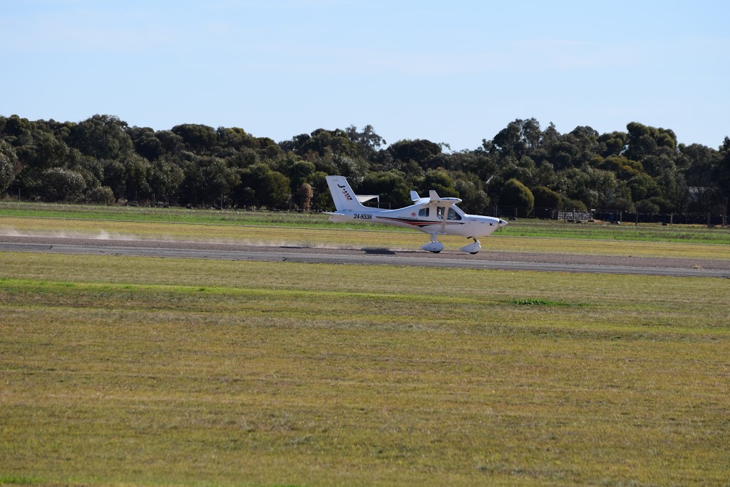 Gawler Airport | airport | Buchfelde SA 5118, Australia