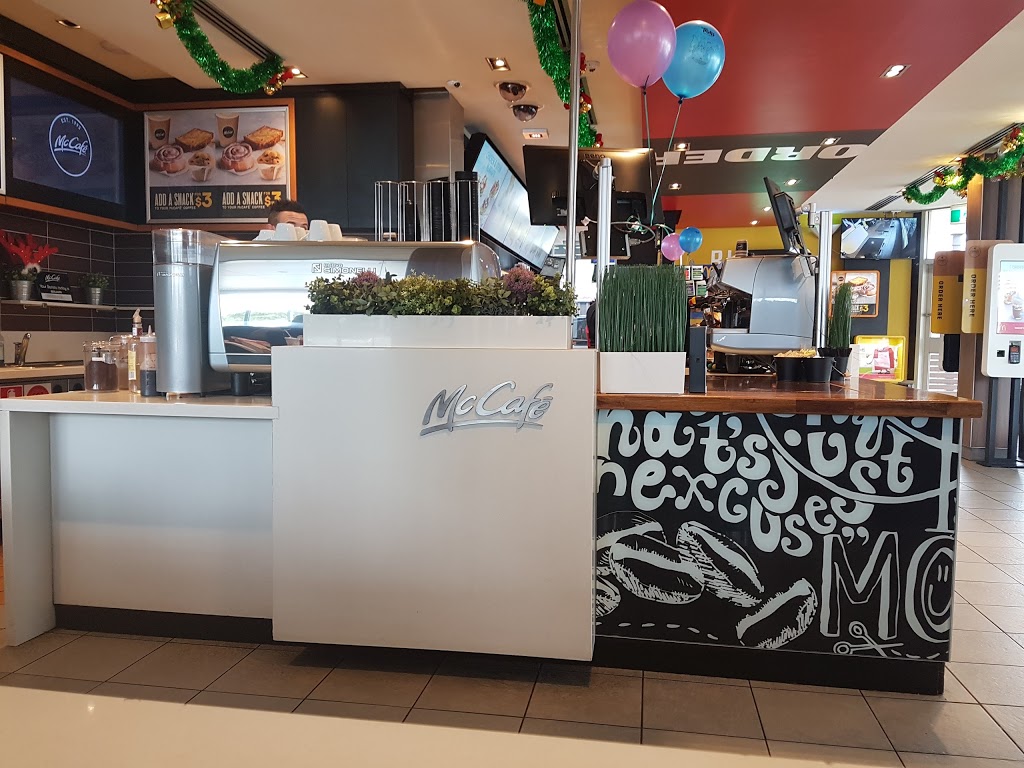 McDonalds Lakemba | meal takeaway | 804 Canterbury Rd, Roselands NSW 2196, Australia | 0297403293 OR +61 2 9740 3293