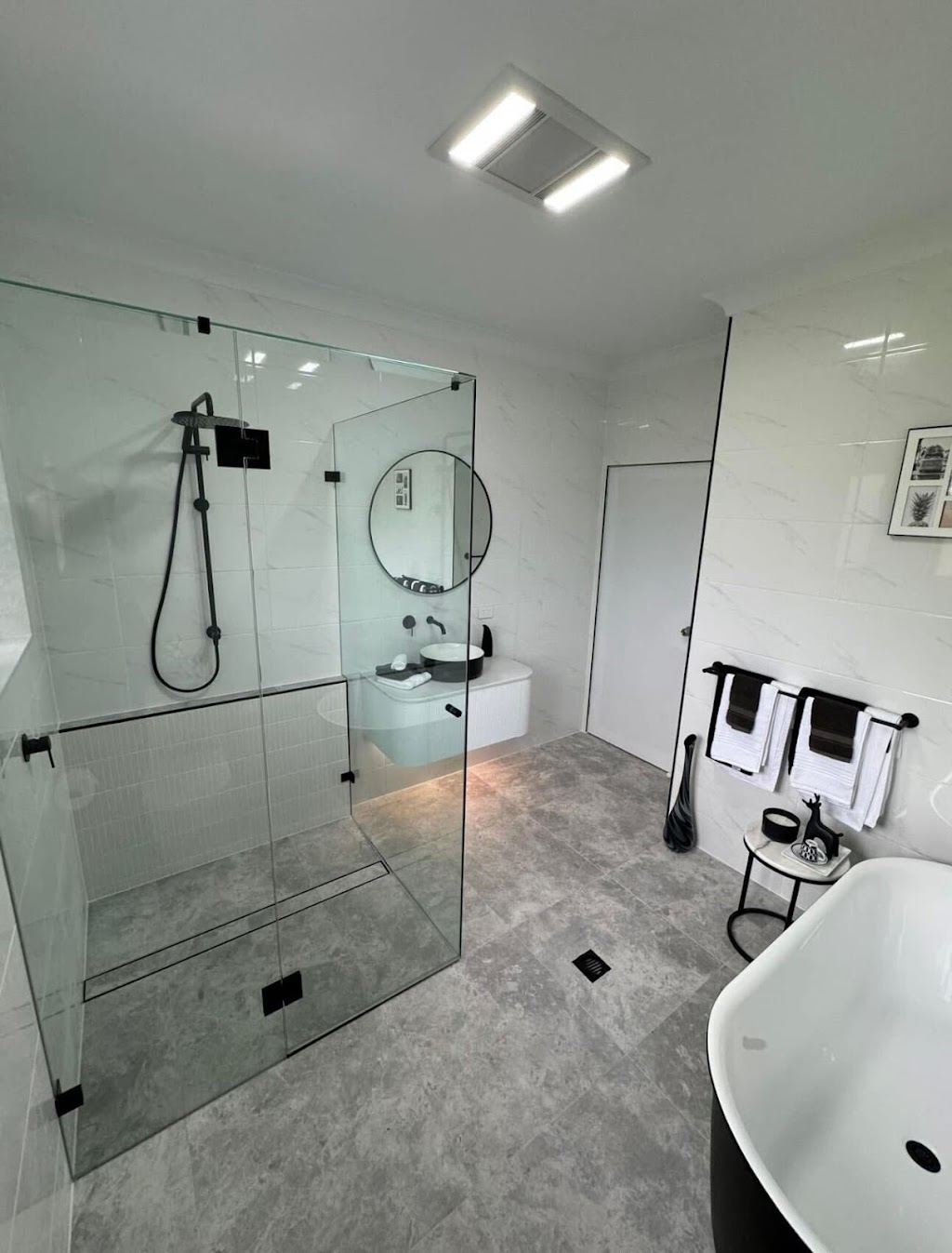 Yabbarra Bathrooms & Tiling Service | 1 Mort Ave, Dalmeny NSW 2546, Australia | Phone: 0429 103 588