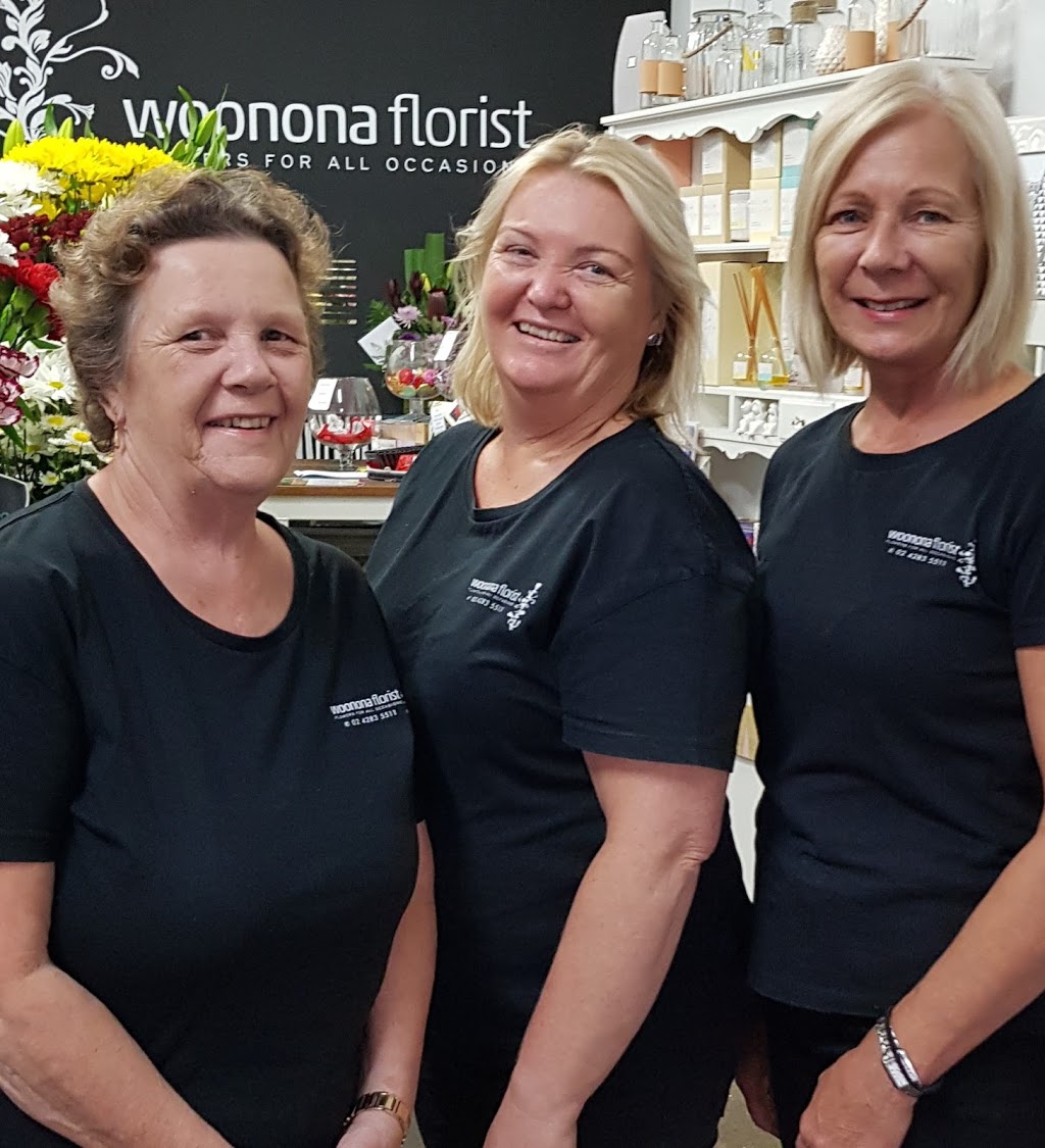 Woonona Florist | florist | 1/407 Princes Hwy, Woonona NSW 2517, Australia | 0242835511 OR +61 2 4283 5511